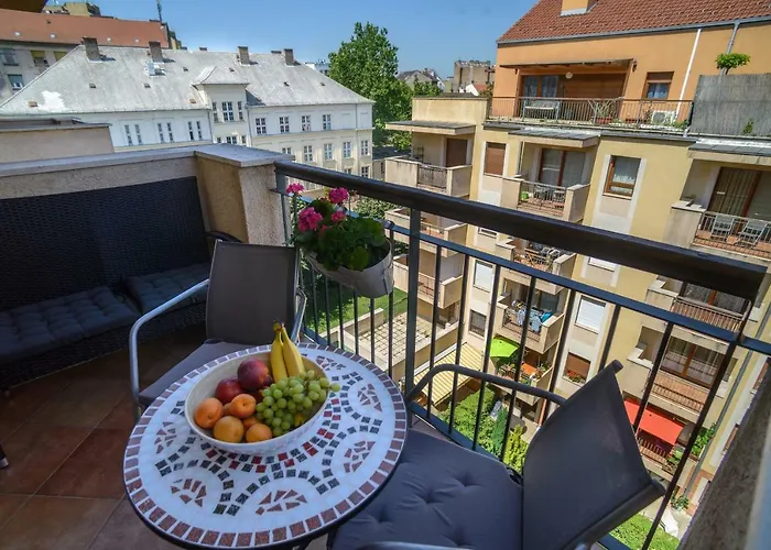 Tuscany Garden-Free Parking-Balcony-Ac- Elevator